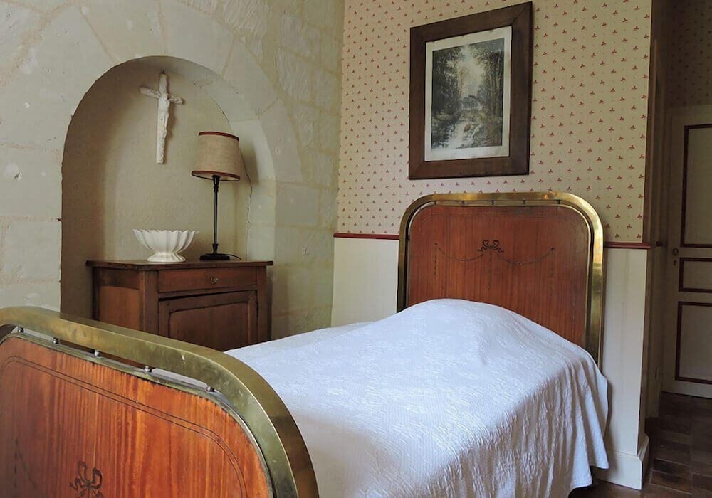 Single Room (Charme)