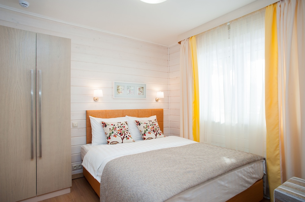 Business Cottage photo 1