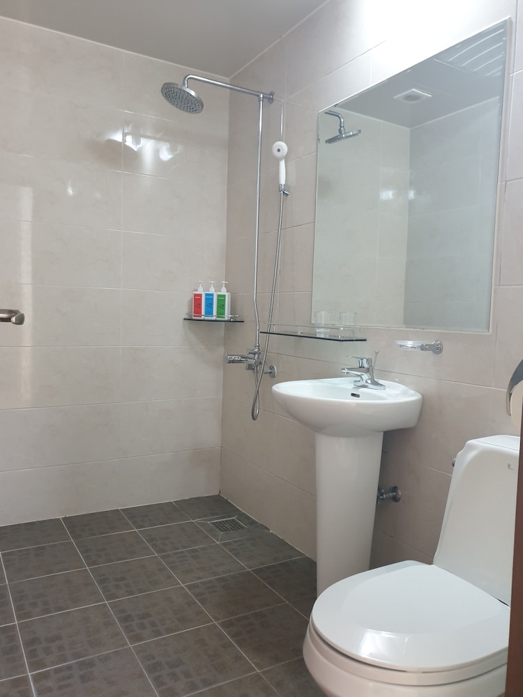 Family Room B (KRW10,000 surcharge for extra bedding) photo 2