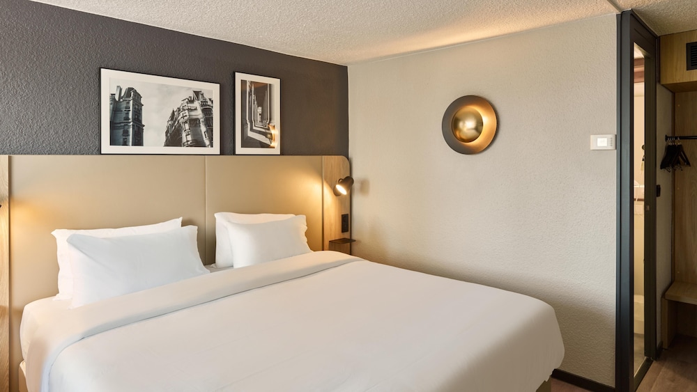 Superior Room, 1 King Bed - Photo 2