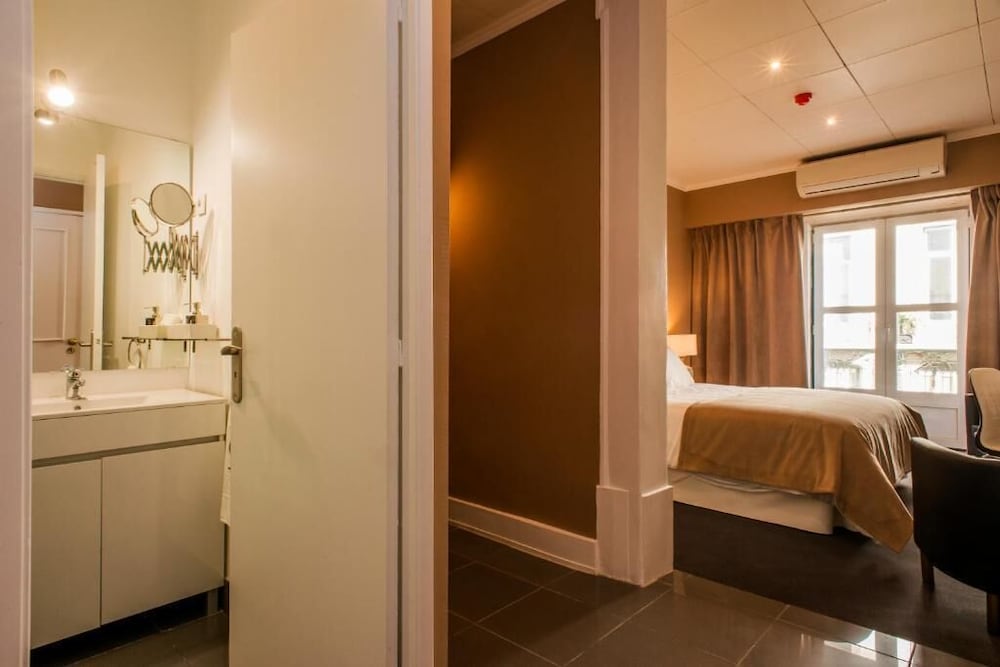 Suite, Balcony - Photo 3