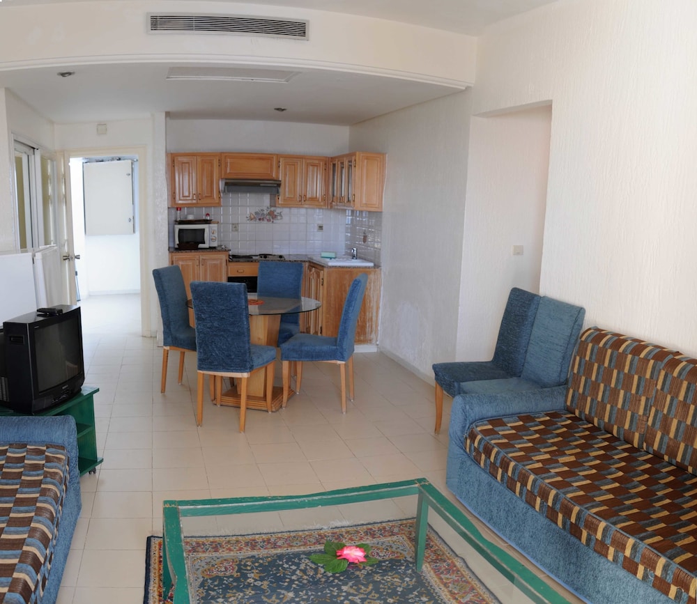 Apartment, 3 Bedrooms photo 2