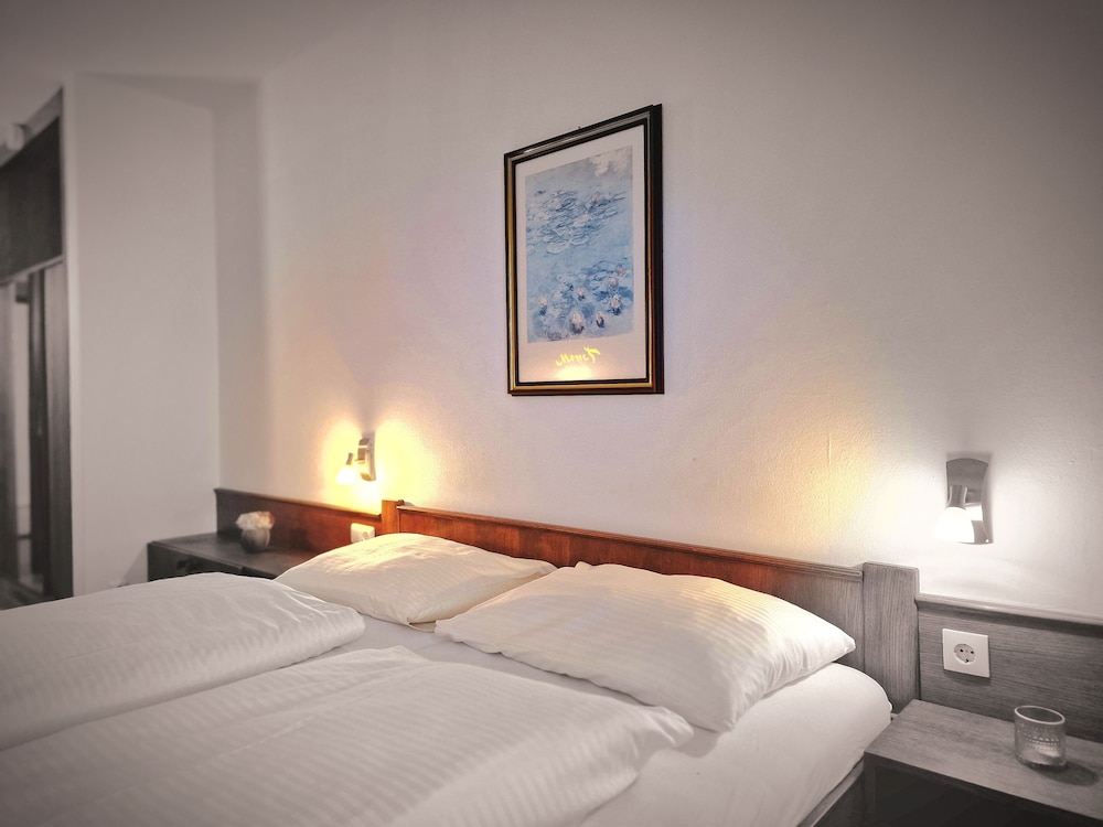 Standard Room photo 1