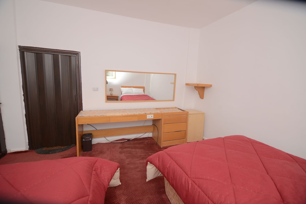 Deluxe Twin Room photo 2