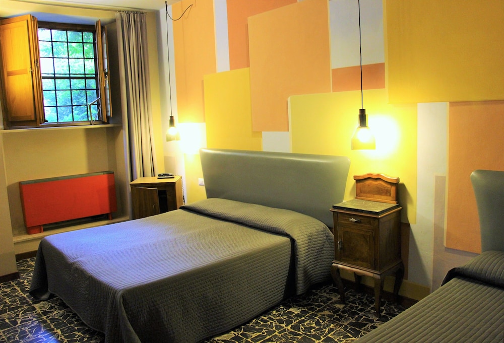 Triple Room - Photo 12