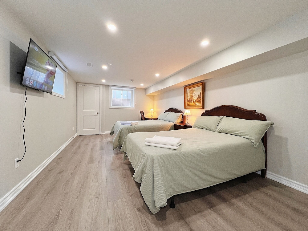 Deluxe Quadruple Room, 2 Double Beds, Private Bathroom photo 1