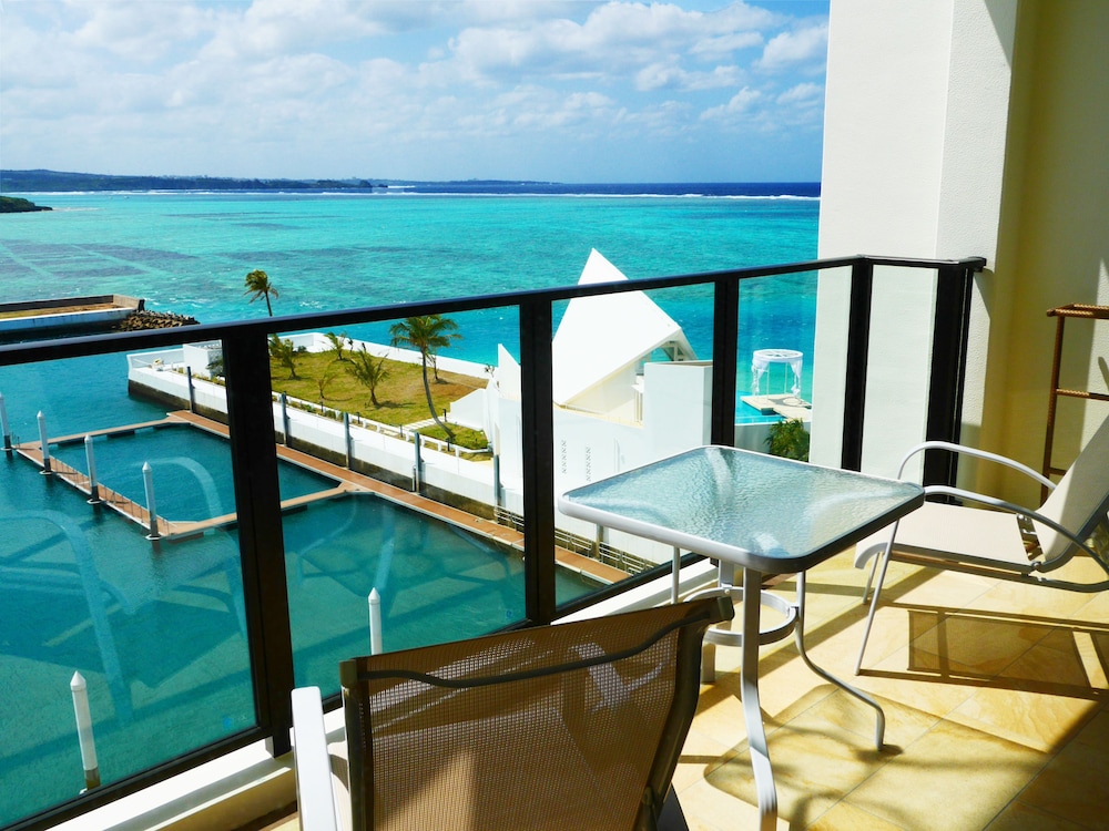 Premium Ocean Twin 4 Beds, Exclusive Benefits (South Tower) - Photo 11