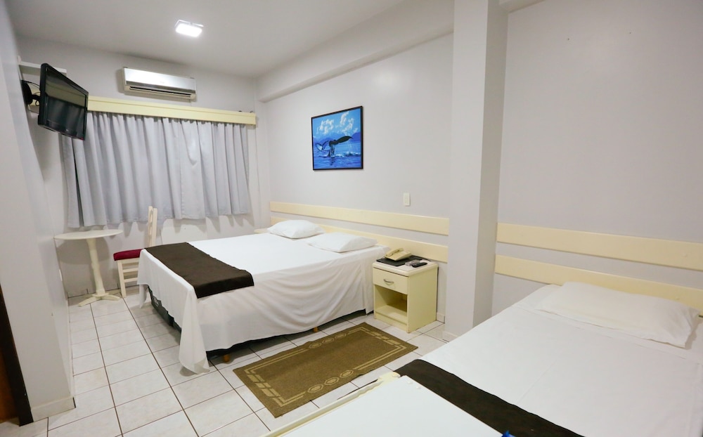 Standard Triple Room - Photo 3