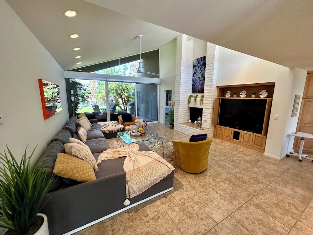 Villa, 3 Bedrooms, Fireplace (Full Kitchen )