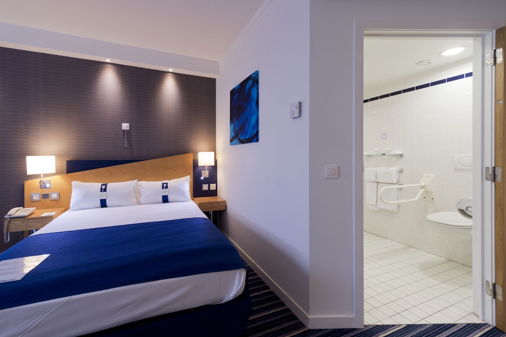 Standard Room (Free Breakfast) - Photo 5