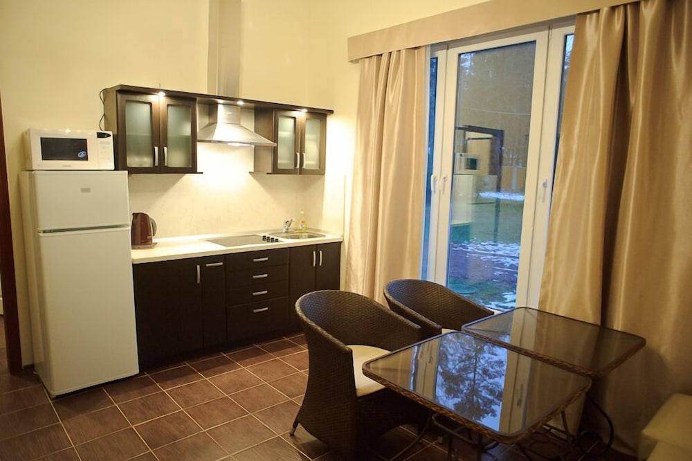 Cottage "Boyarsky", 2 bedrooms photo 2