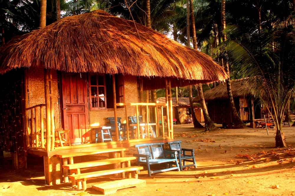 Traditional Cabin, 1 Bedroom, Sea View, Beachfront photo 3
