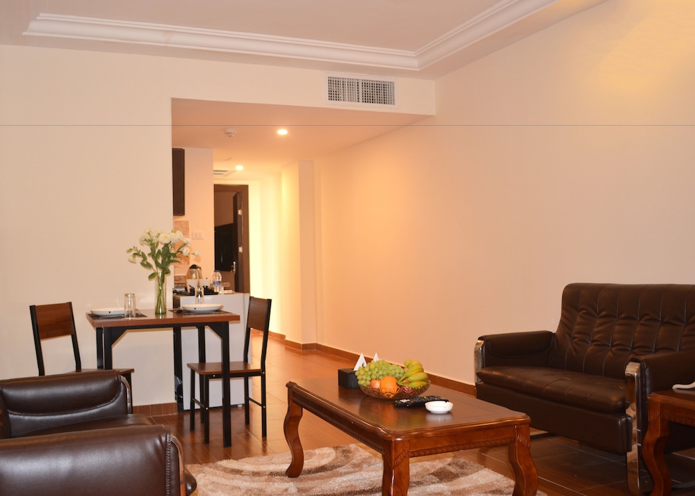 Deluxe Suite