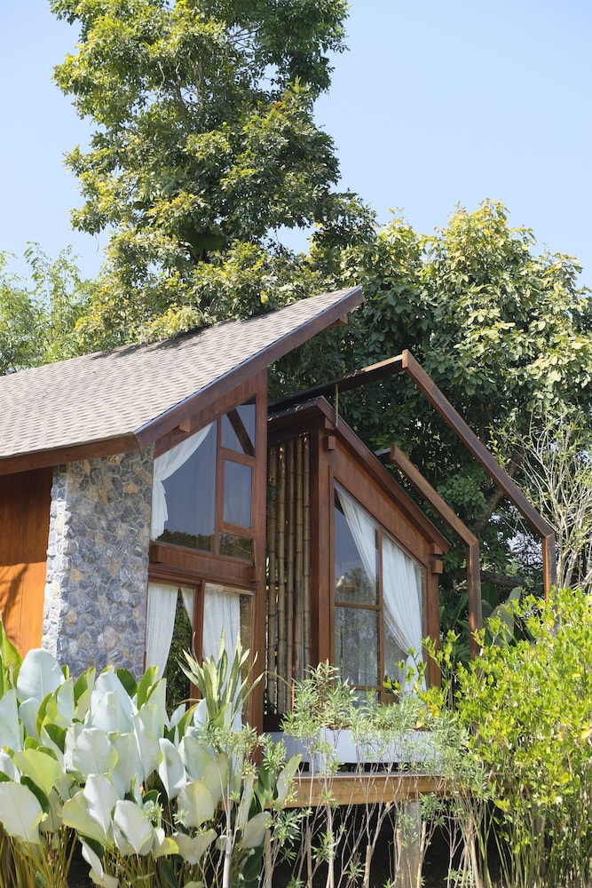 Baan Rim Bueng - Photo 17
