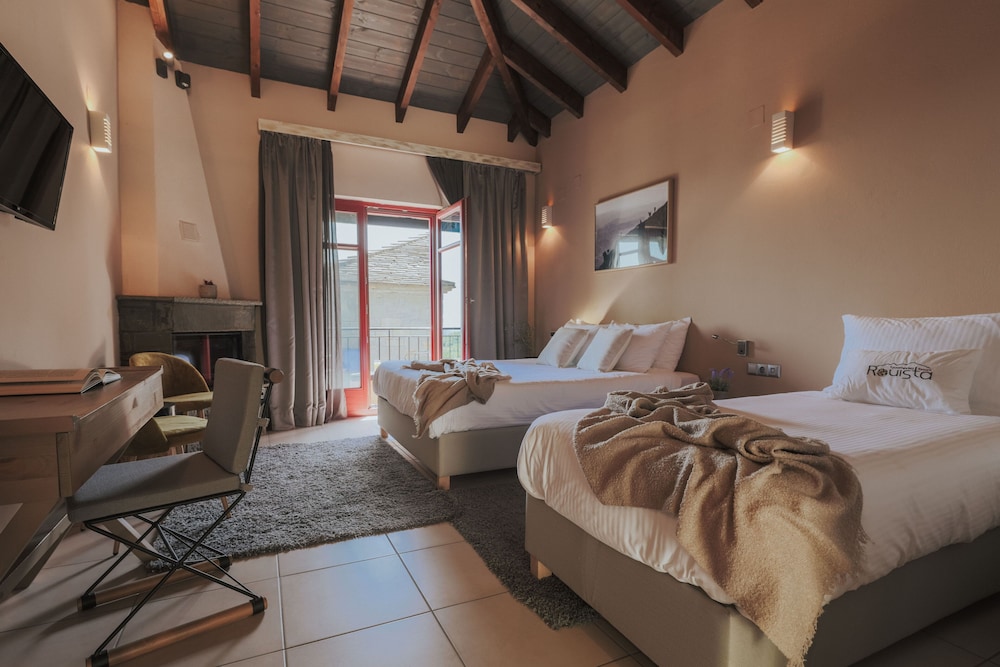 Triple Room, Accessible photo 1