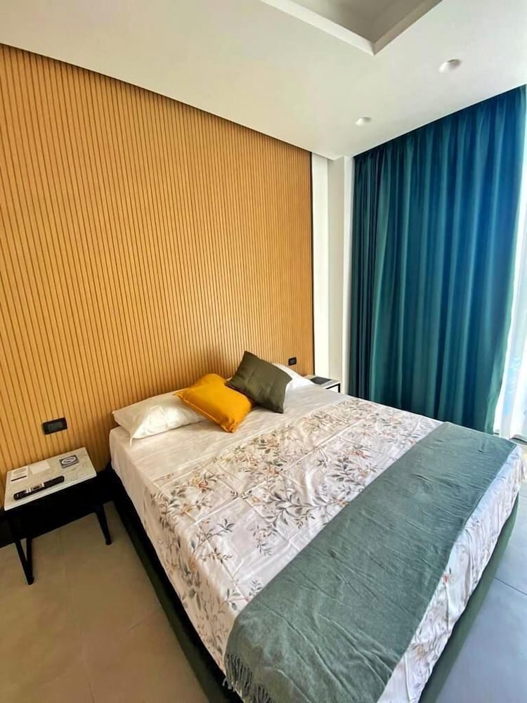 Deluxe Double Room - Photo 3