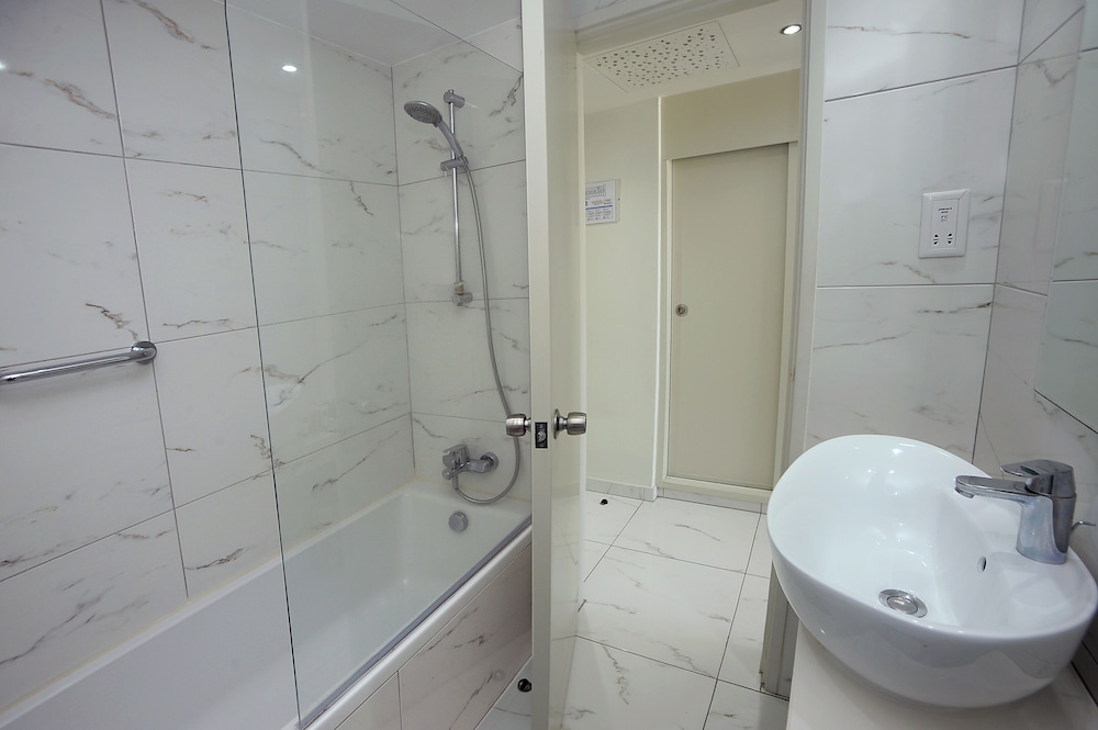 Superior Room - Photo 5