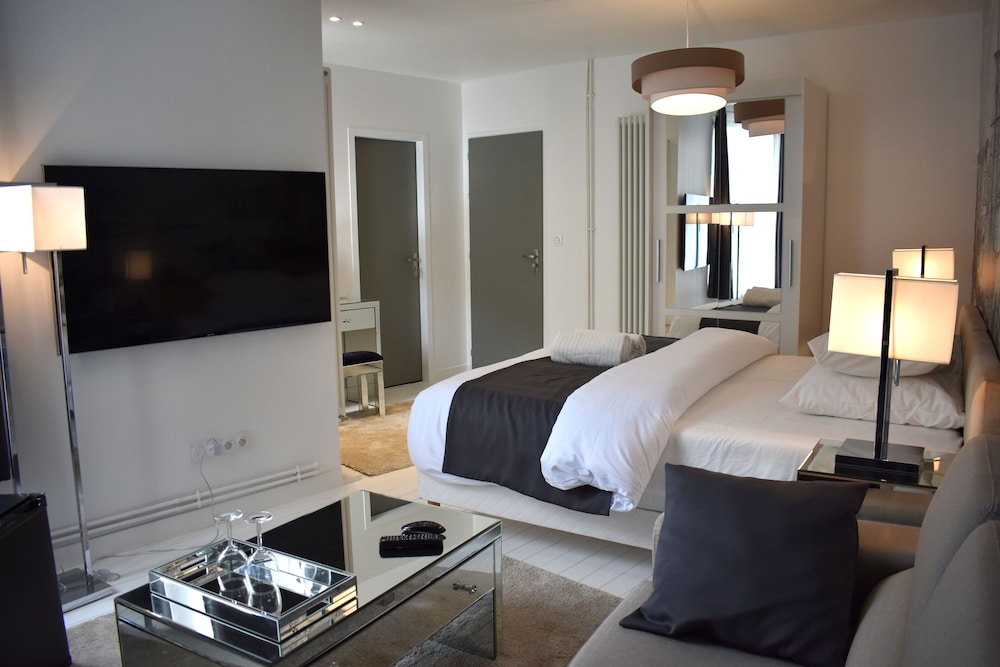 Design Double or Twin Room, Private Bathroom, Garden View (avec parking) photo 3