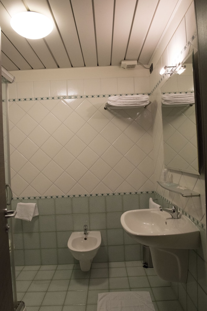 Superior Single Room photo 2