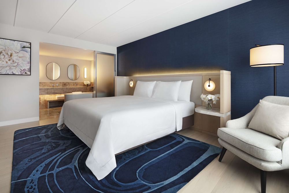 Regency Suite with Terrace (Non Smoking) thumbnail 5