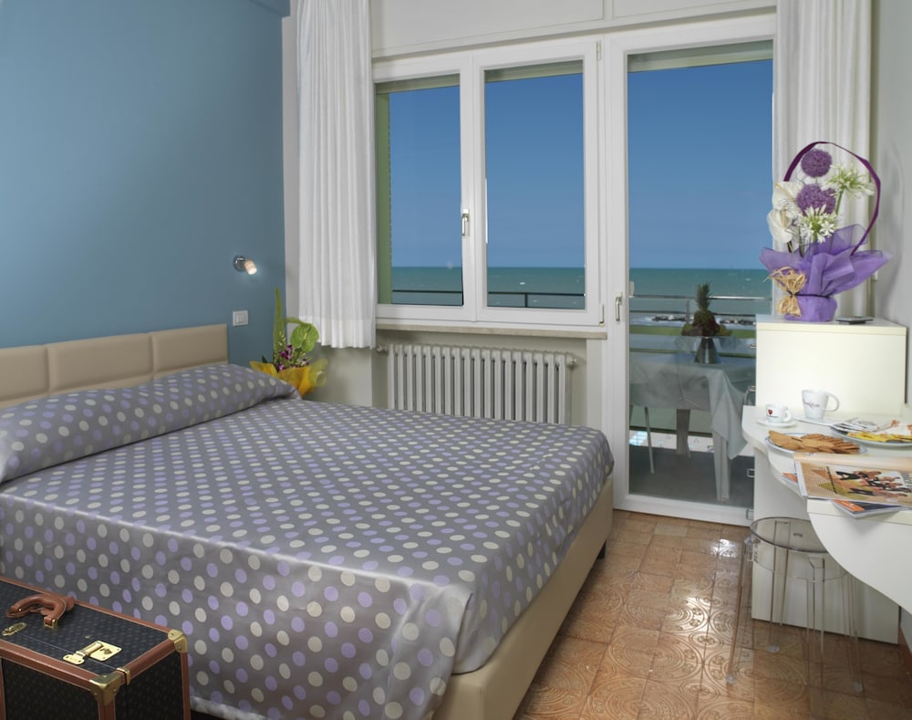 Double Room, Sea View, Annex Building photo 2