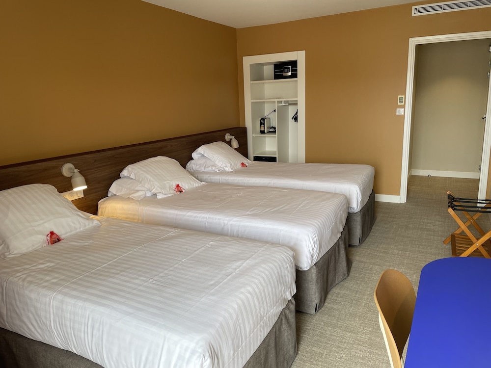 Premium Triple Room - Photo 5