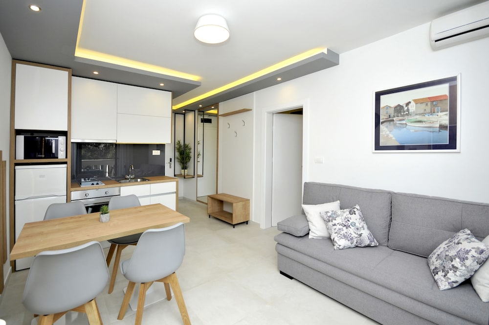 Superior Apartment, Balcony, Sea View