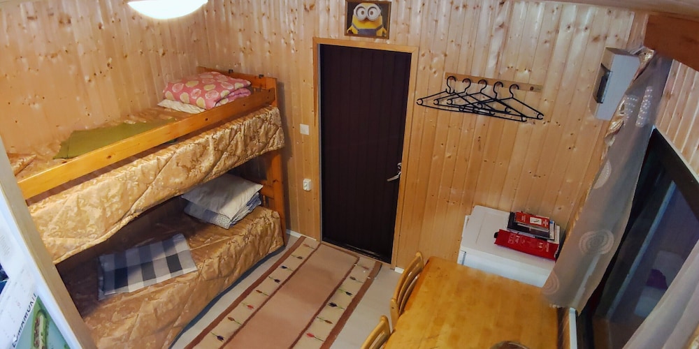 Small Cottage (2 adults) photo 1
