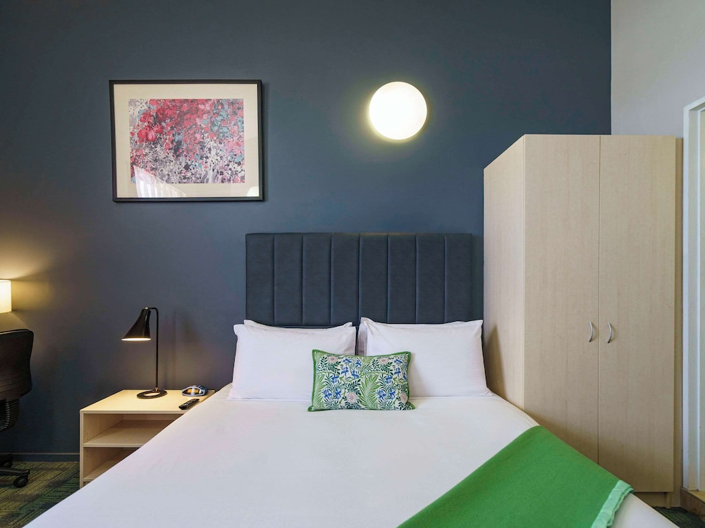 Studio, 1 Queen Bed - Photo 5