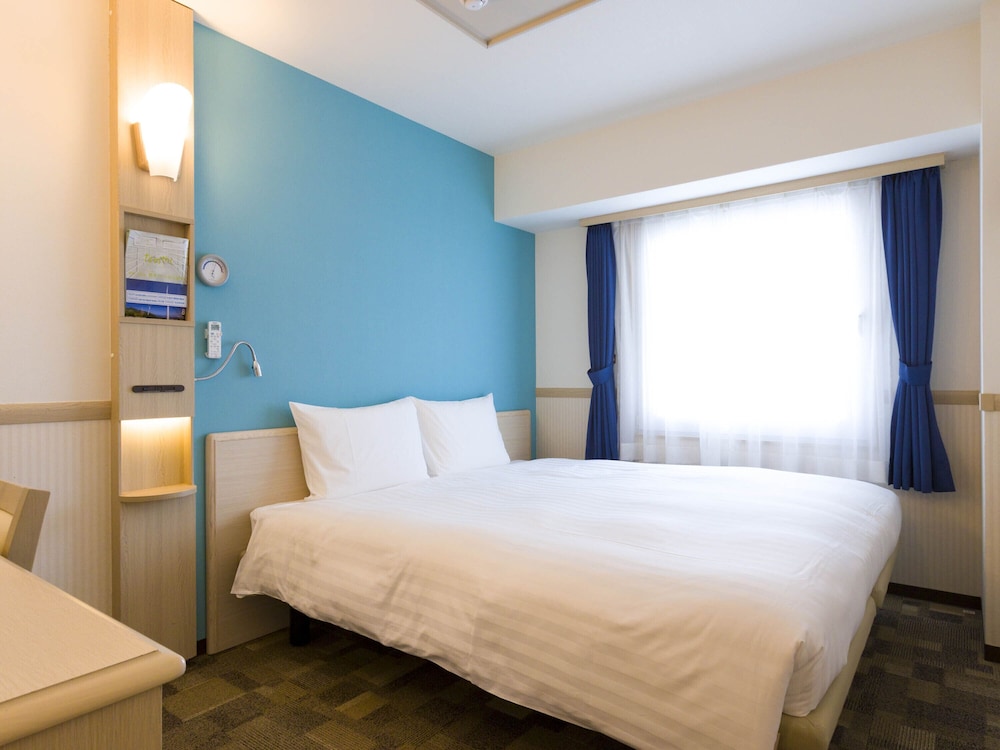 Standard Double Room, Smoking