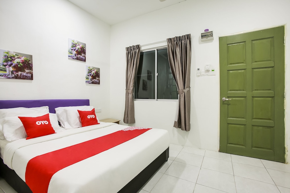 Deluxe Double Room, 1 Queen Bed photo 1
