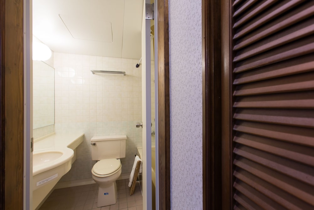 6 Bed Bunk Room (Ramat Lodge) photo 2