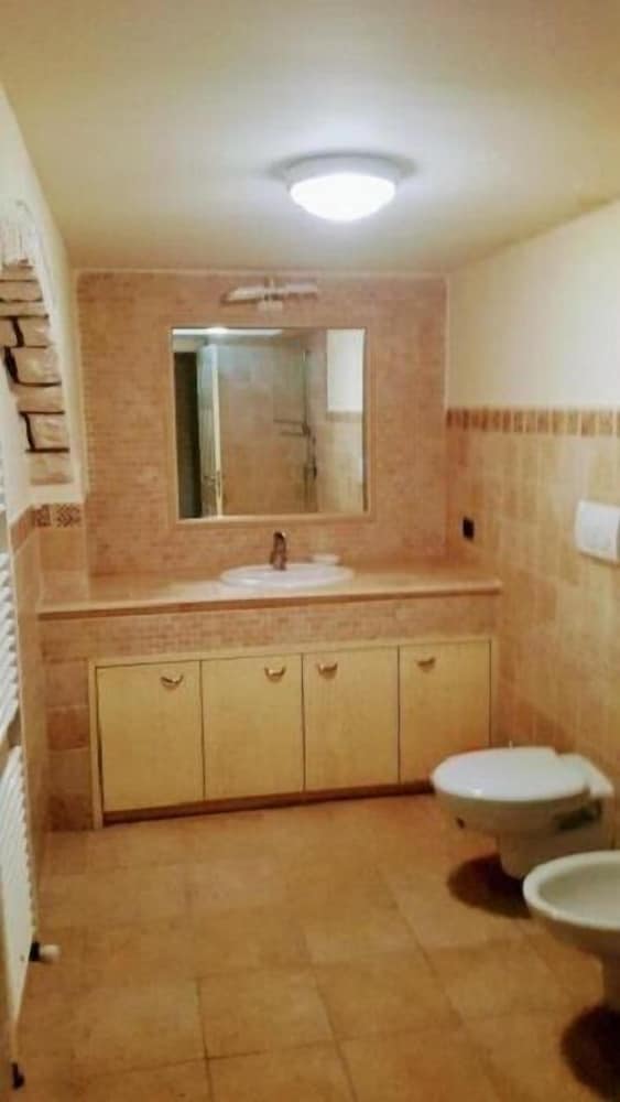 Comfort Room, 3 Bedrooms (Sun) photo 2