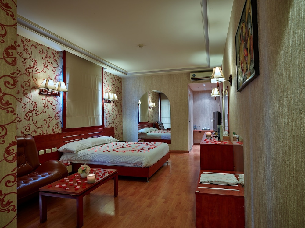 Superior Room, Sea View - Photo 3