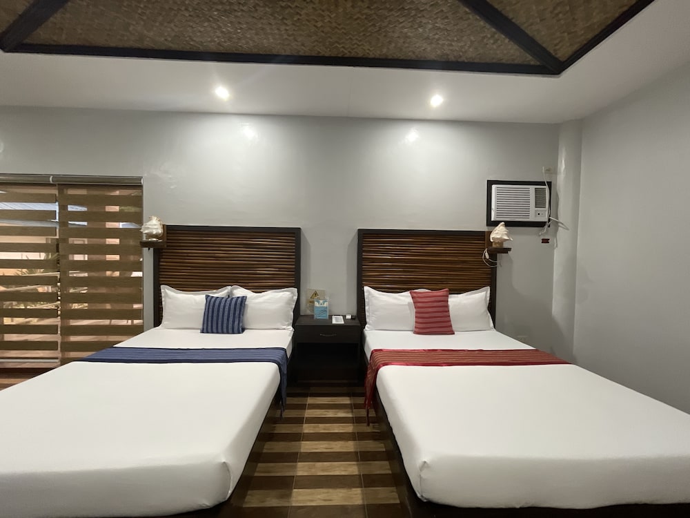 Premier Triple Room photo 3