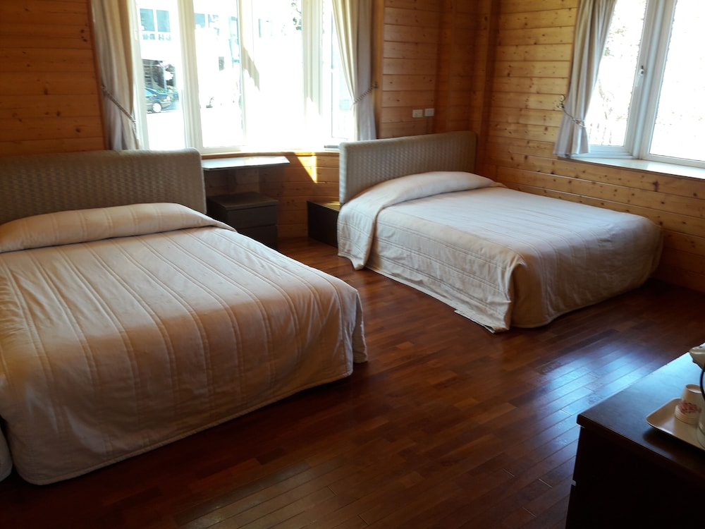 Quadruple Room photo 3