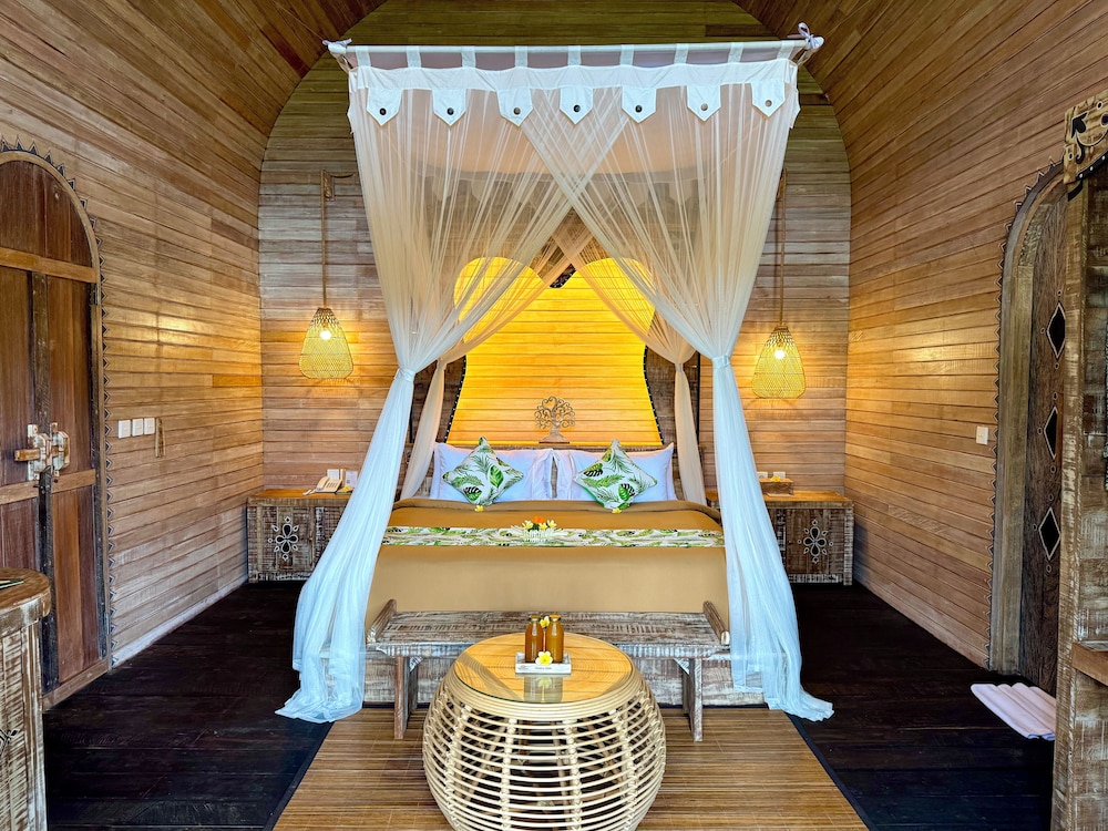 One Bedroom Thermal Pool Villa (with Daily Afternoon Tea)