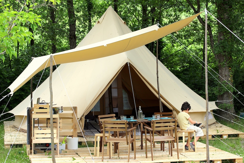 Tent (Sybley) photo 2