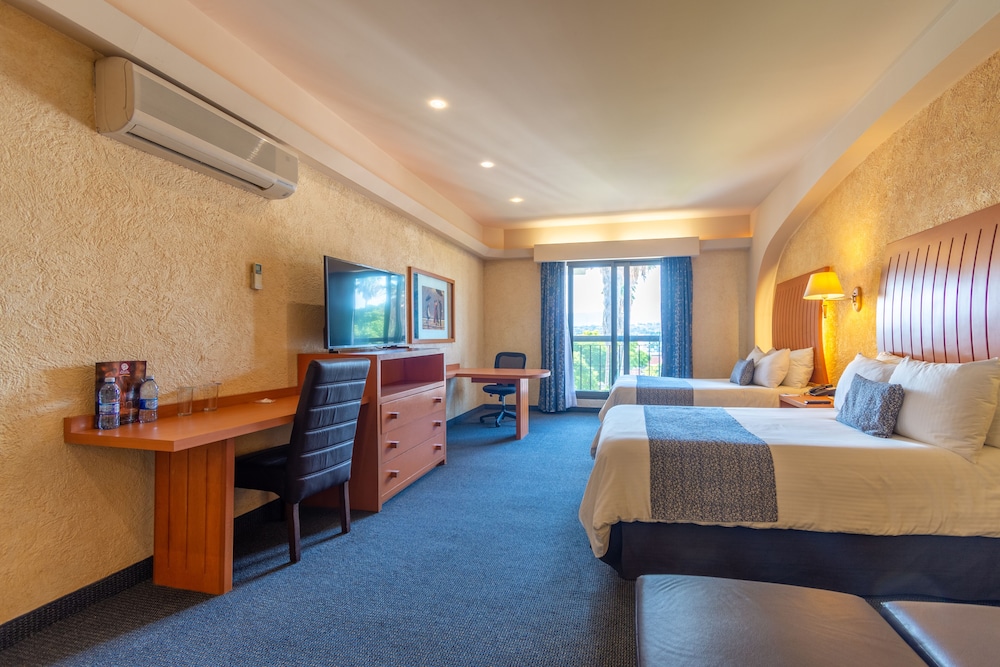 Junior Room, 2 Double Beds photo 2