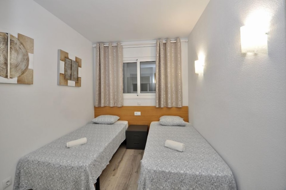 Apartamento, 2 habitaciones, Balcón