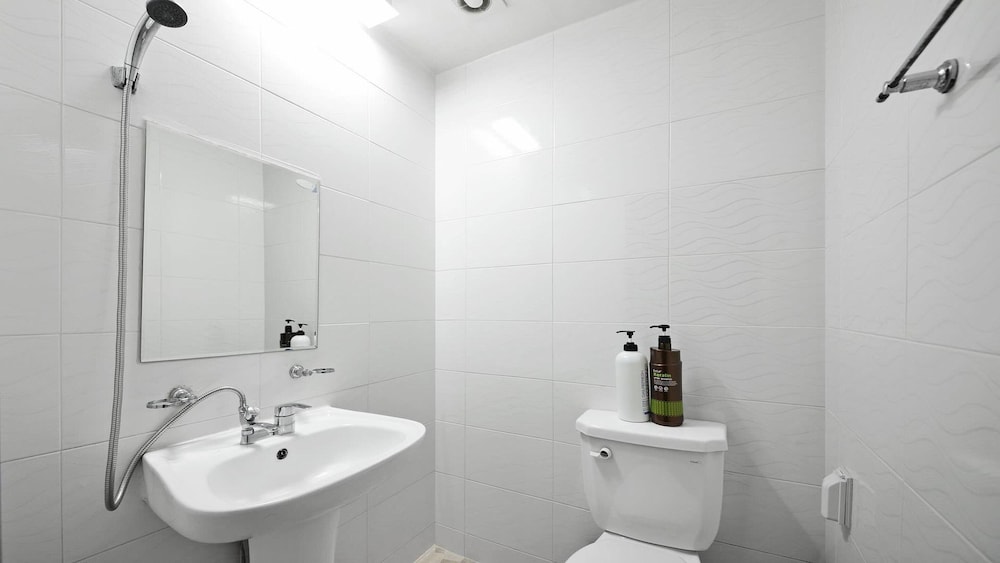 Basic Room, 1 Bedroom (B203(Oceanview)) photo 2
