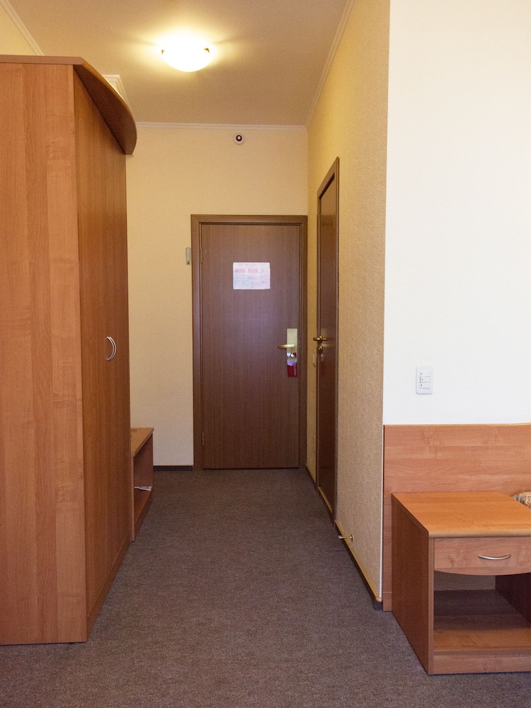 Standard Double Room photo 3