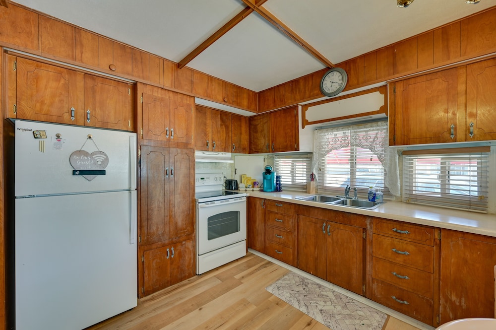 House (2 Bedrooms) photo 2