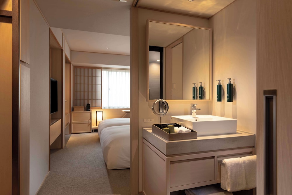 TWIN GUEST ROOM NON SMOKING - Photo 2