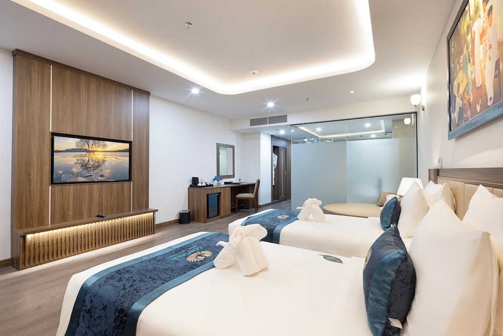 Executive Twin Room, Sea View photo 3