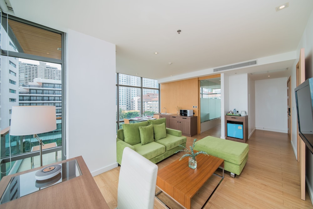 Suite, Sea View photo 3