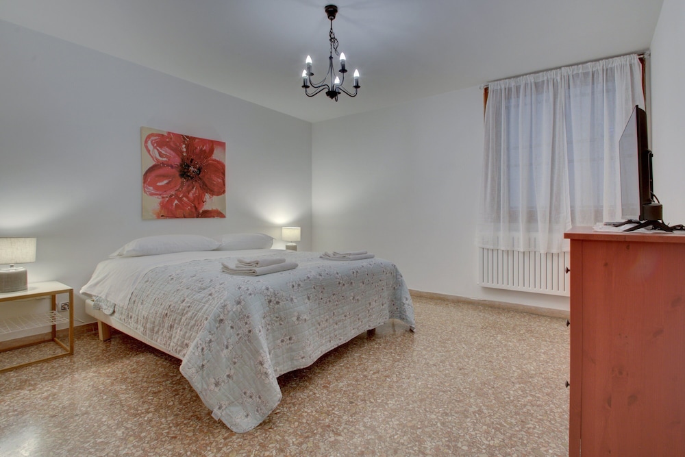 Comfort Apartment, 2 Bedrooms (Rialto-ORIO) photo 2