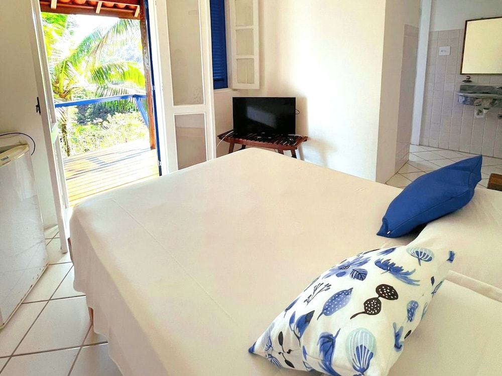 Deluxe Room - Photo 6