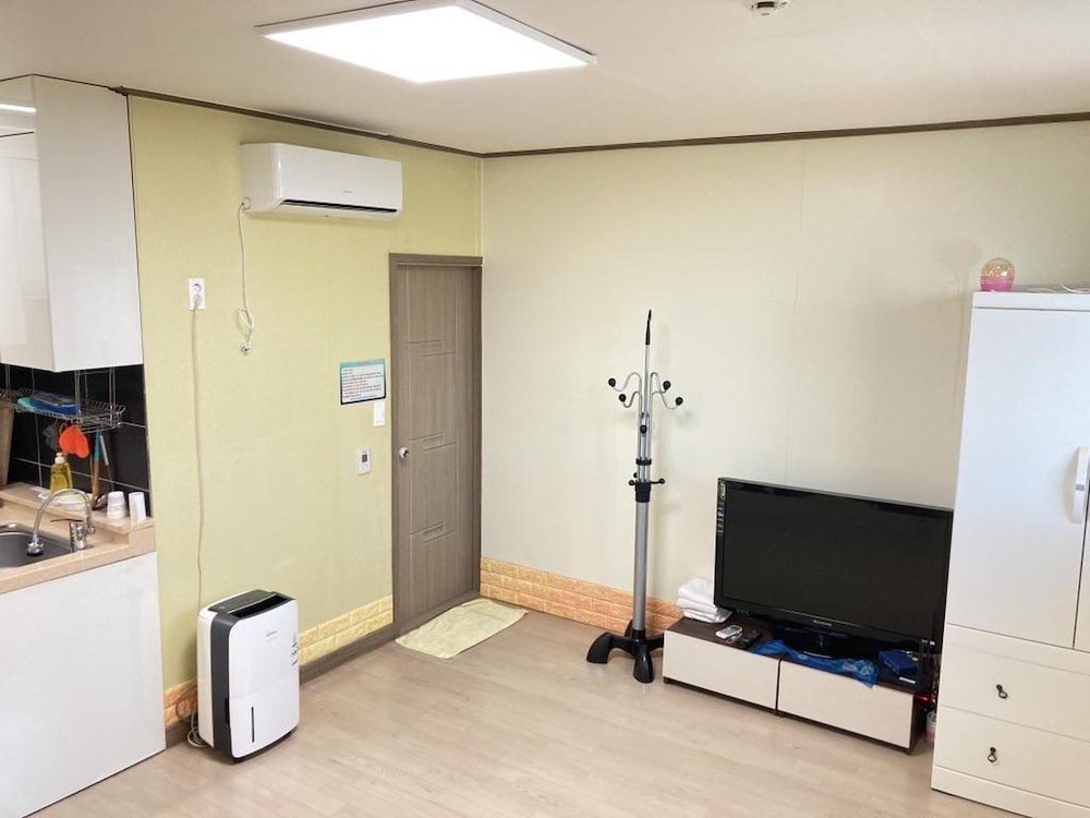 Basic Room, 1 Bedroom (8ho) - Photo 1