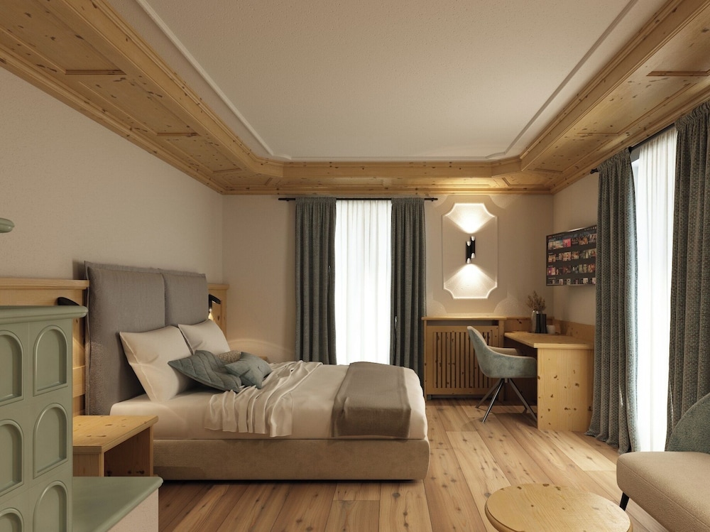 Romantic Studio Suite photo 2